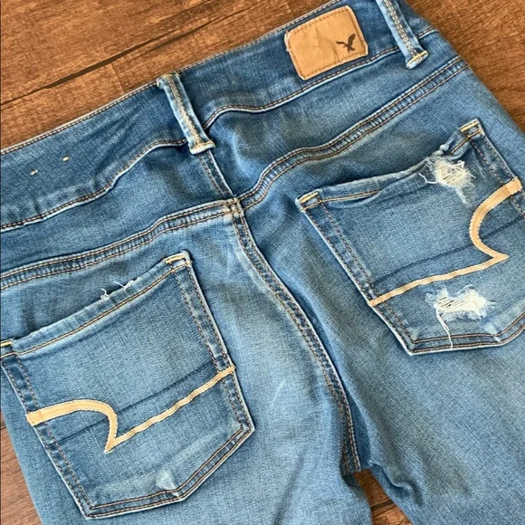 American Eagle artist crop - Picture 6 of 7